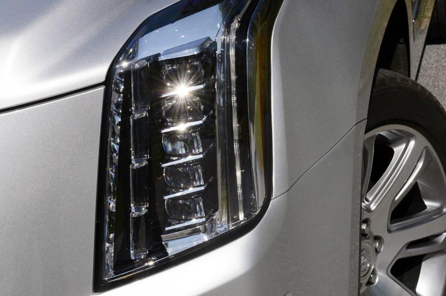  Cadillac Escalade 2015 года  (фото 90 из 91)